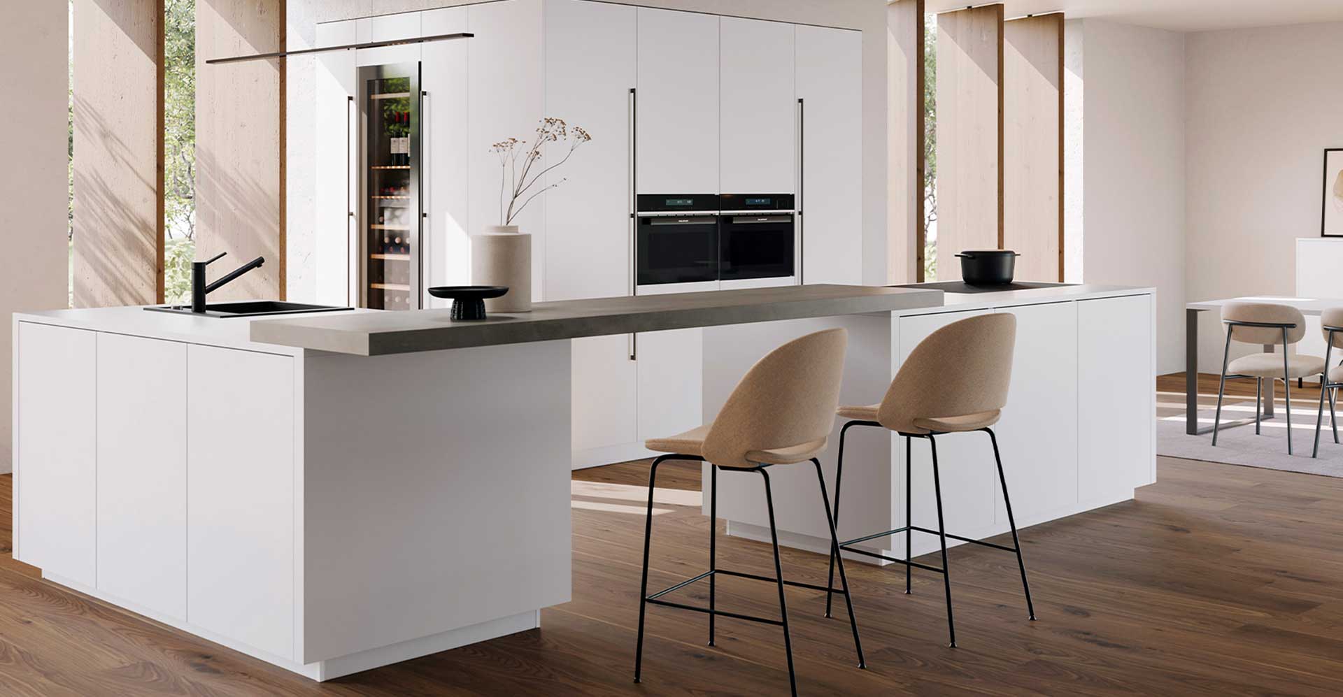 Lampistería en barcelona colocada en una cocina blanca moderna