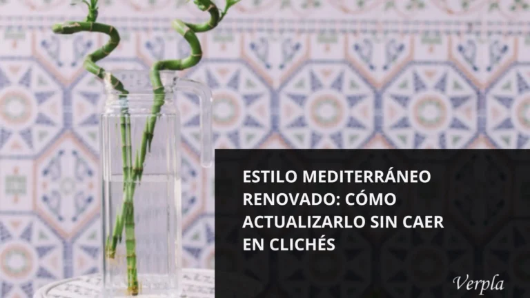 Estilo mediterráneo renovado con paredes blancas, texturas naturales y mobiliario moderno